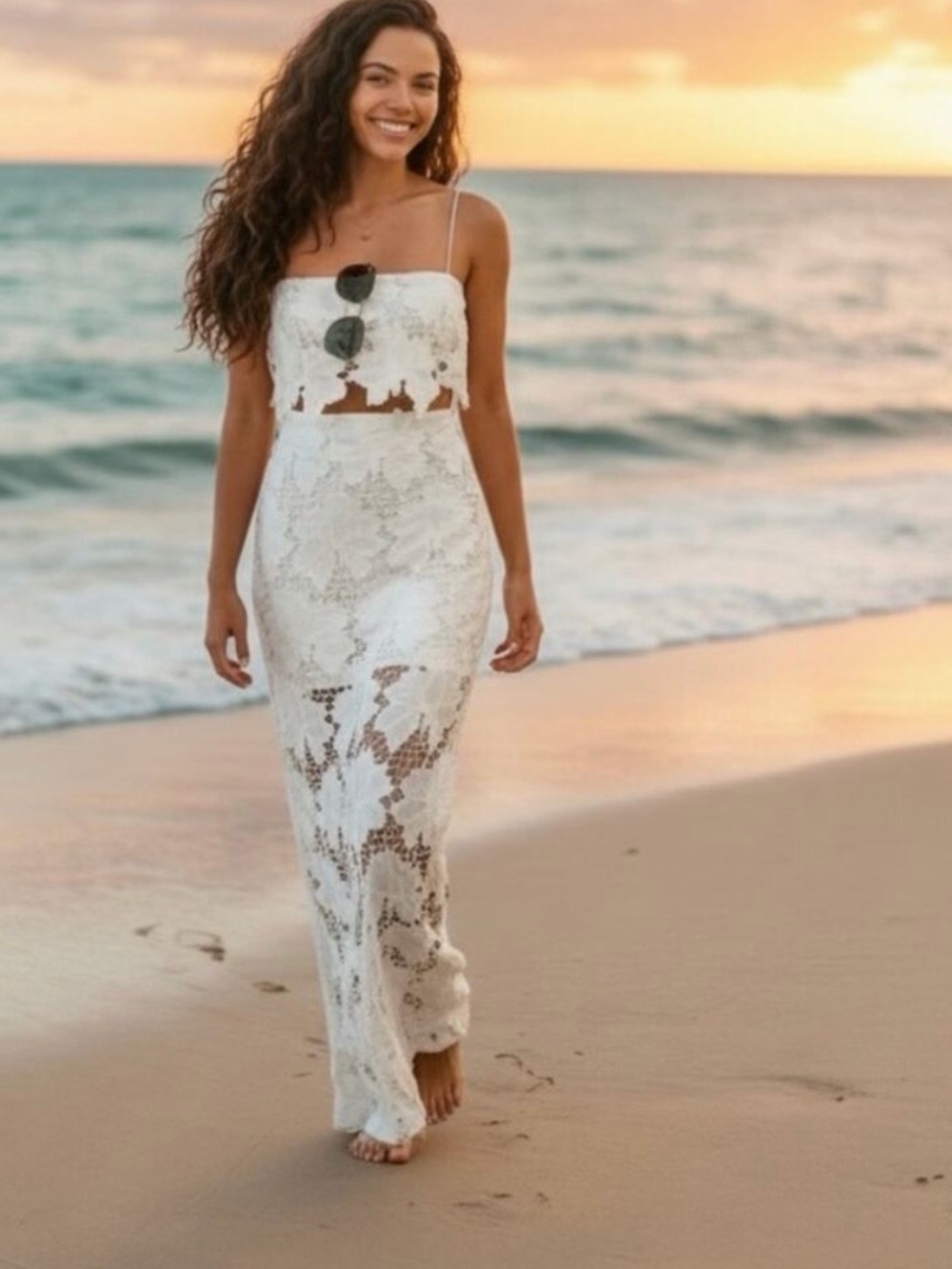 St.Tropez White Lace Two-Piece  Dress with Spaghetti Straps! Beautiful quality!!